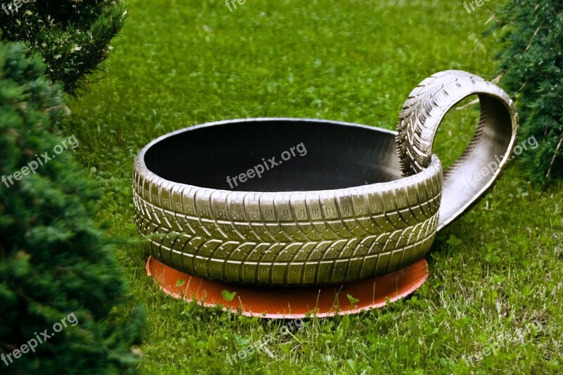 Tire Recycling Grass Green Gold Painted