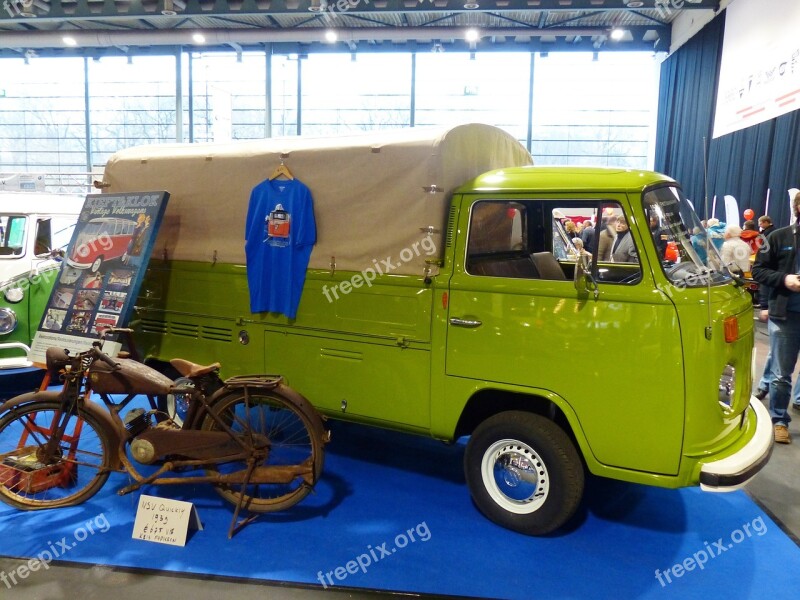 Fair Exhibition Oldtimer Auto Historically