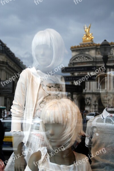 Reflections Mirror Effect Mannequin Mode Store