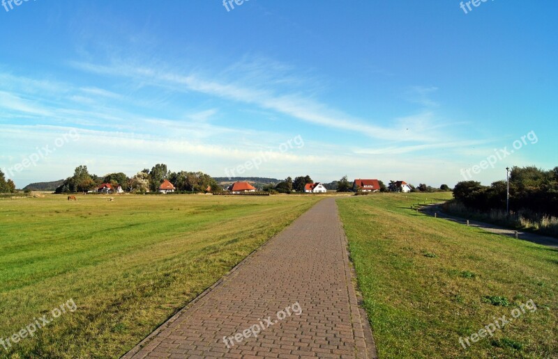 Hiddensee Dike Green Sky Reported