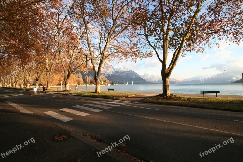 Annecy Lake Annecy Water's Edge Free Photos