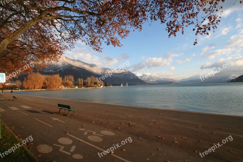 Annecy Lake Annecy Water's Edge Free Photos