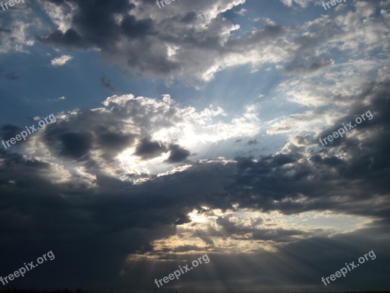 Sky Mystical Clouds Light And Shadow Atmosphere