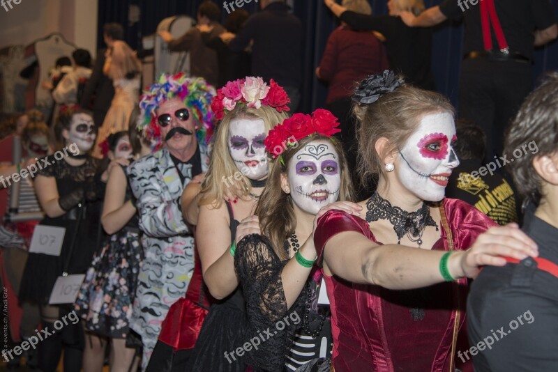 Masked Ball Carnival Polonaise Glarus Music