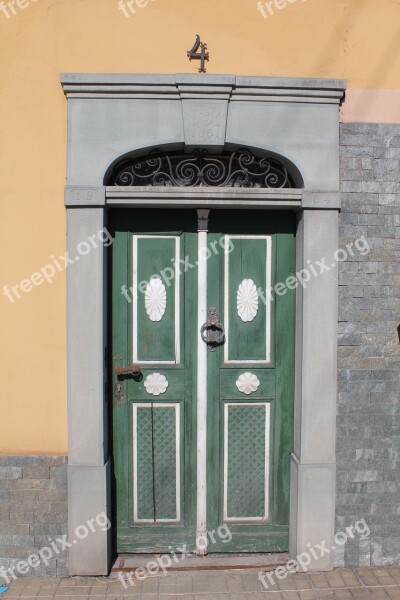 Front Door Memorabilia Facade Input Range Free Photos