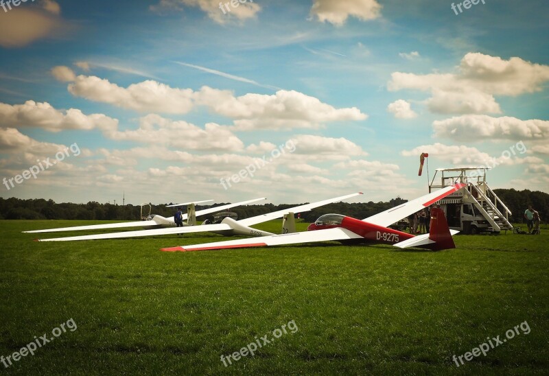 Glider Flying Aircraft Segelflugsport Glider Pilot