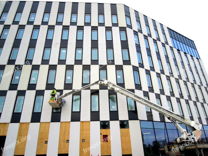 Building To Build A Windows High Construction Site