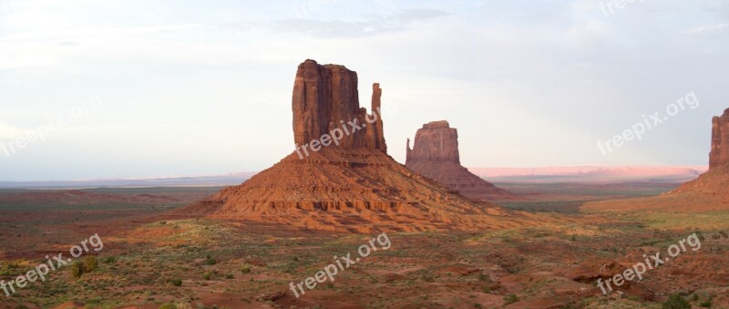 Monument Valley Rock Formations Erosion Desert Usa