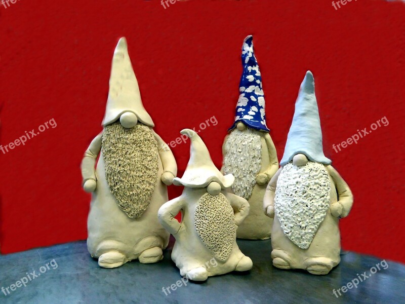 Clay Figures Weel Decoration Art Shaped