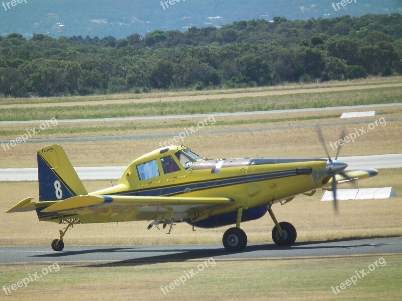 Piper Pa-28-161 Water-bomber Aircraft Crop-spraying