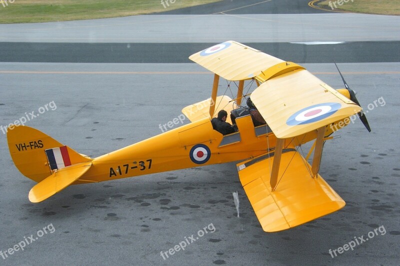 Tiger Moth Biplane Vintage Aircraft De Havilland