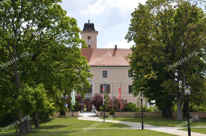 Castle Building Park Moated Castle Vösendorf