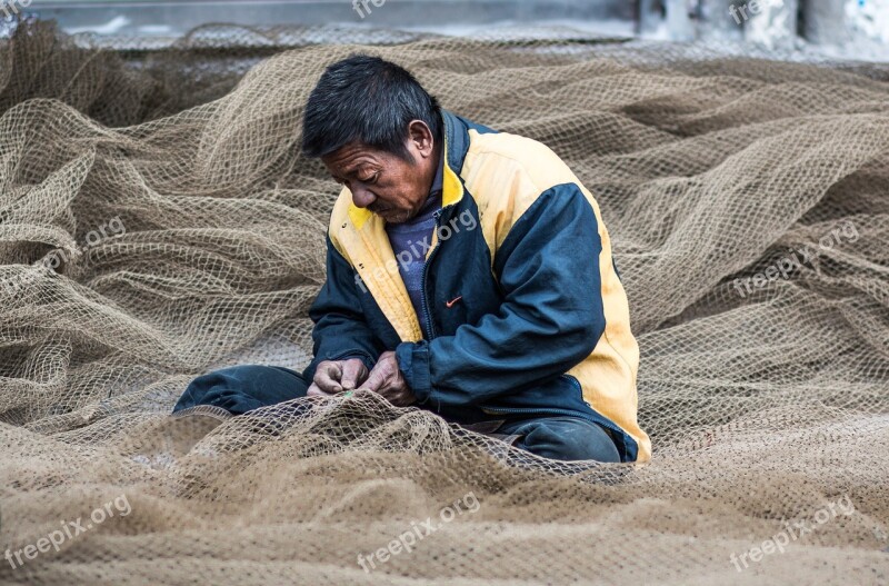 Character Life Street Photography Fishing Nets Handiwork