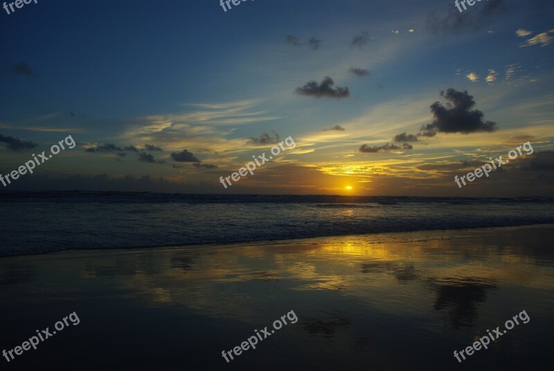 Sunrise Beach Morning Rainbow Beach Beach Landscape