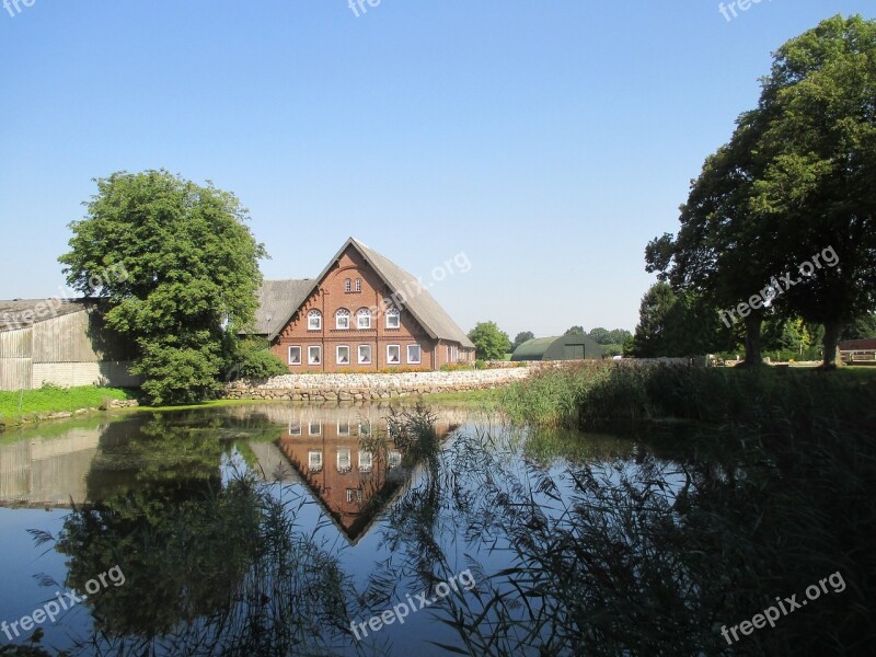 Dorfteich Farmhouse Idyll Mirroring Summer