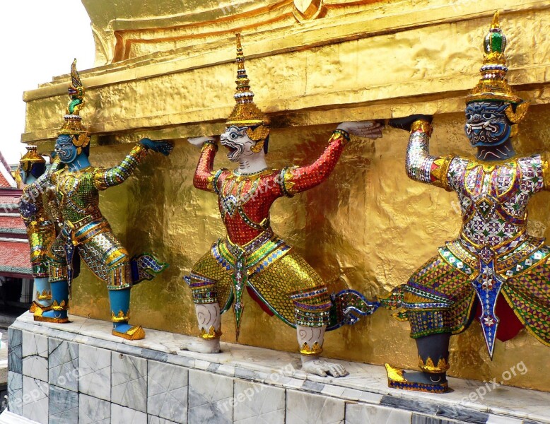 Bangkok Palace Royal Guardian Statue