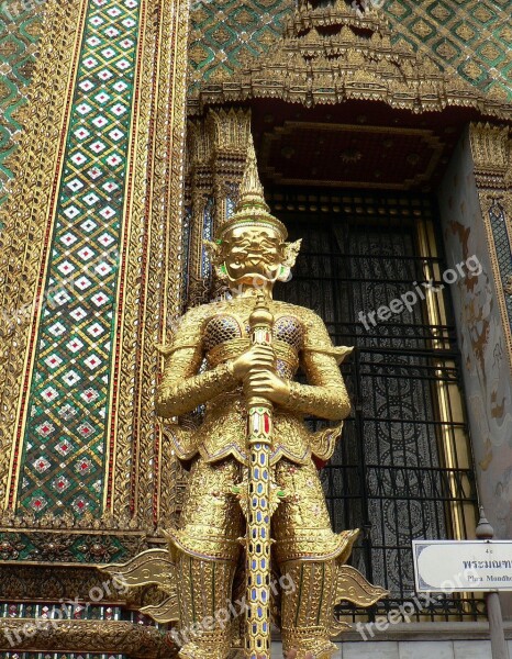 Bangkok Palace Royal Guardian Statue