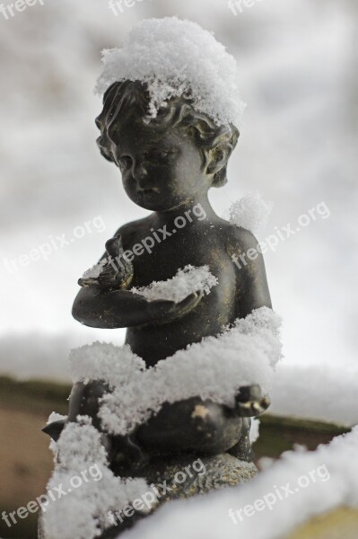 Angel Figure Art Statue Putten