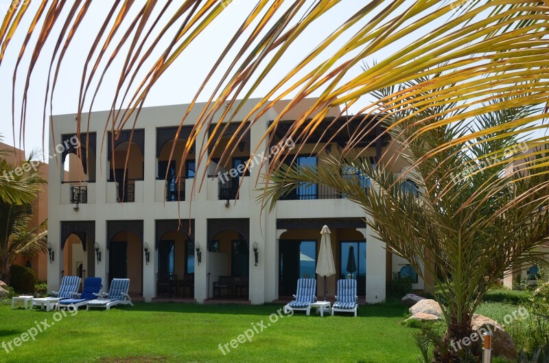 U A E Ras Al Khaimah Hilton Ras Al Khaimah Hotel Bungalow