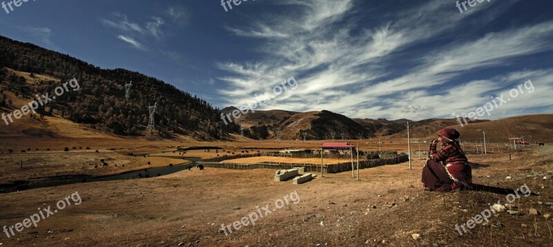 Tibetan Farmhouse Old Lady Landscape View