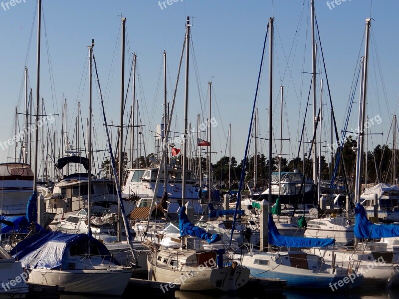 Marina Spring Sea Costa Masts