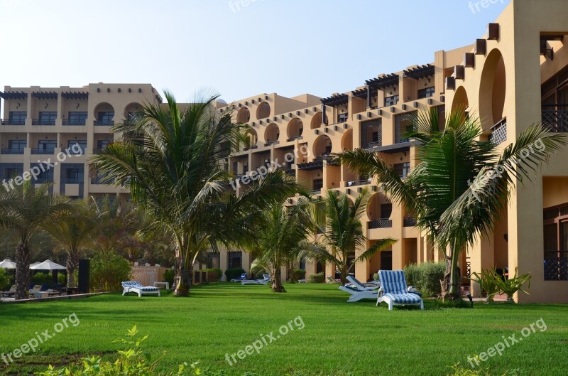 U A E Hilton Ras Al Khaimah Hotel Vacations Sun