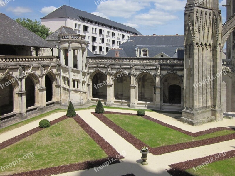 St Gatien Cathedral Cloitre De La Psalette Cloister Staircase Balcony