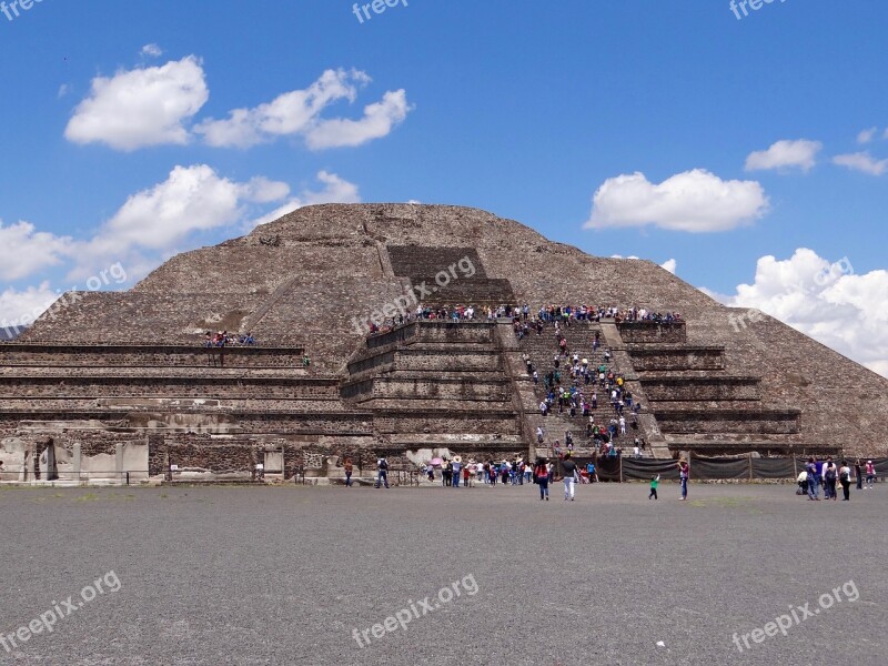 Pyramids Teotihuacan Aztec Pyramid Of The Sun Mexico