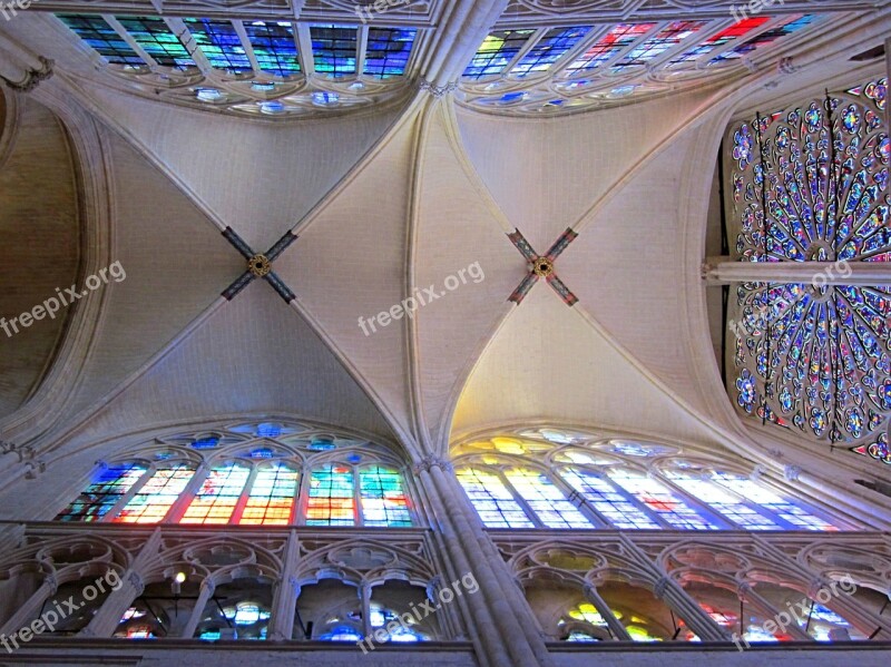 St Gatien Cathedral Gothic Ceiling Rose Window Tours