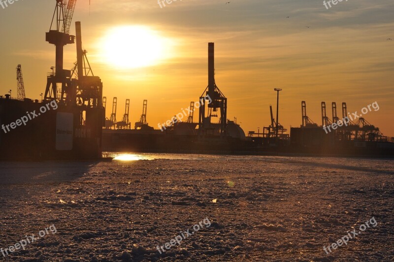 Port Hamburg Winter Cranes Water