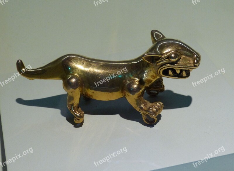 Gold Historically Golden Figure Jewellery