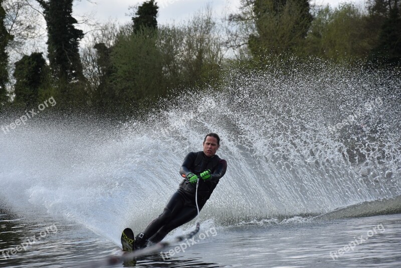 Waterski Waterskiing Fun Splashing Water