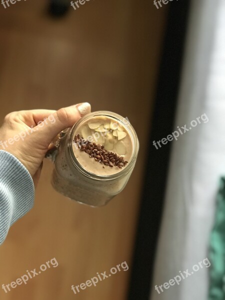 Almond Deco Chocolate Nuts Shake