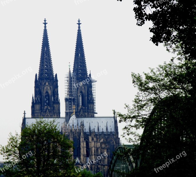 Dom Christian Religion Towers Trees