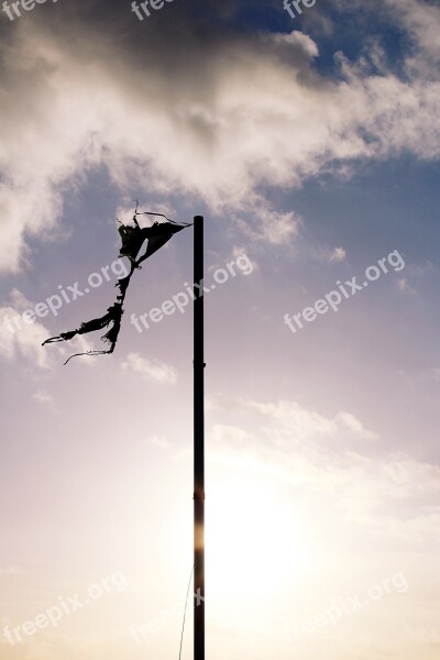 Mast Pile Carrier Post Flag