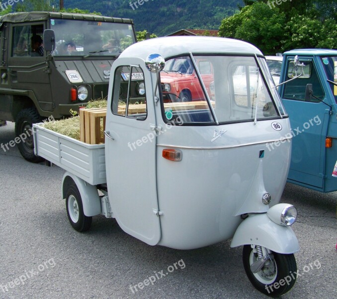 Three-wheeled Car Car White Veteran Free Photos