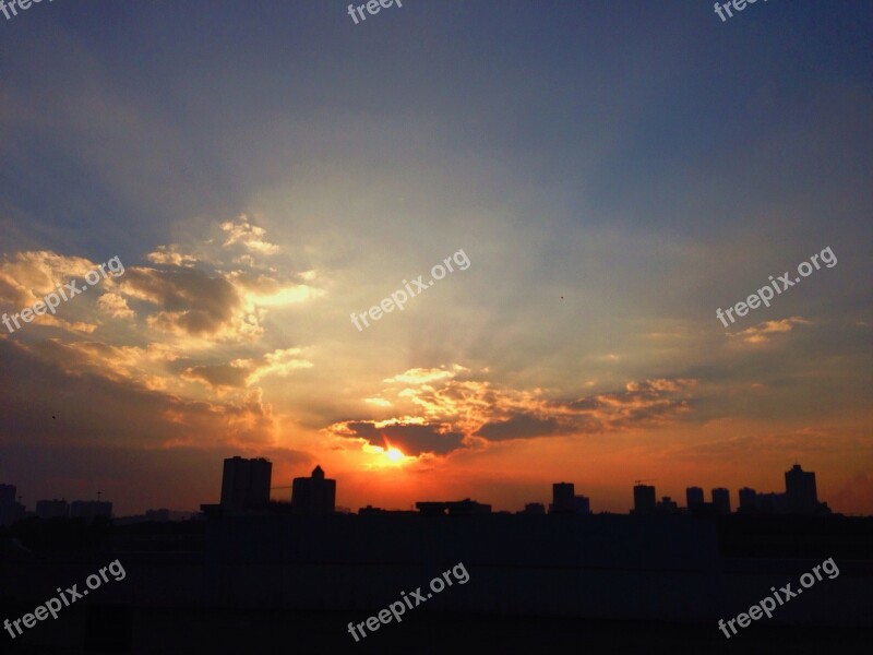 Sunset Twilight Pink Clouds Silhouette Peripheral Vision