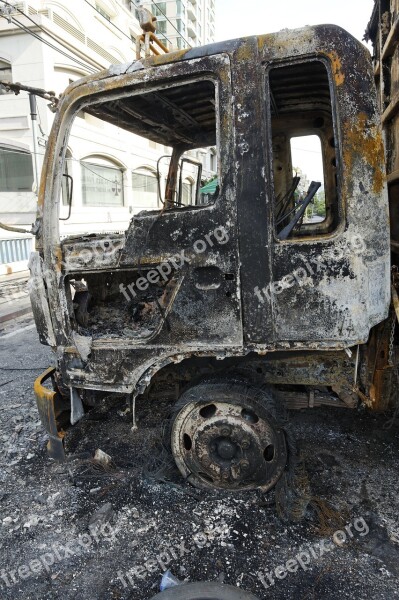 Truck Burnt Damage Destruction Destroyed