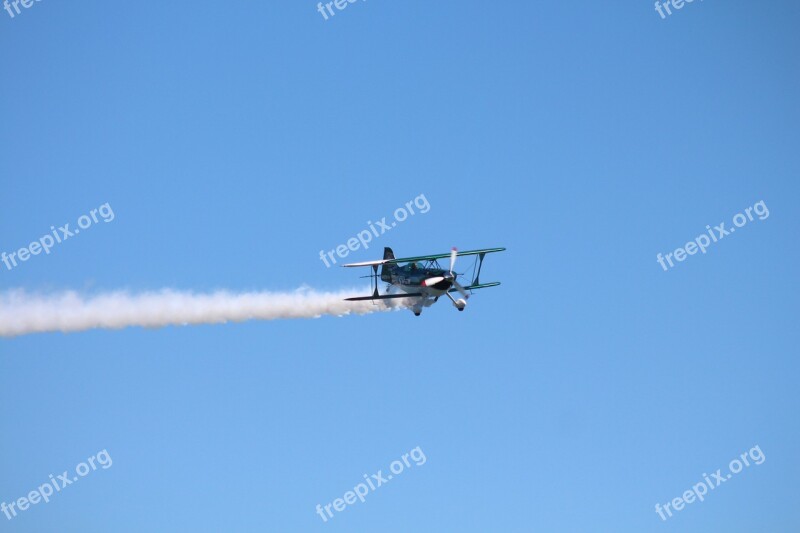 Air Show Aircraft Plane Tuvalu Airstrip