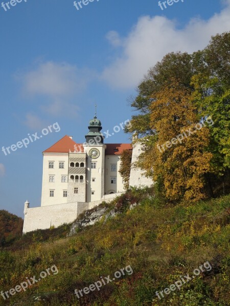 Pieskowa Skała Castle Castle Building Poland Monument