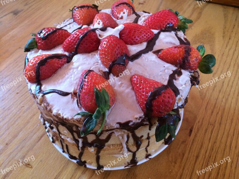 Strawberry Cake Fresh Strawberries Strawberry Cake Sweet