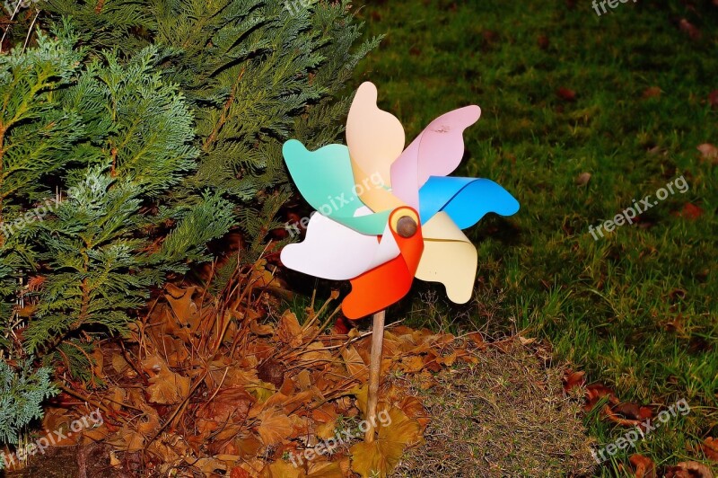 Garden Plastic Pinwheel Object Dynamics