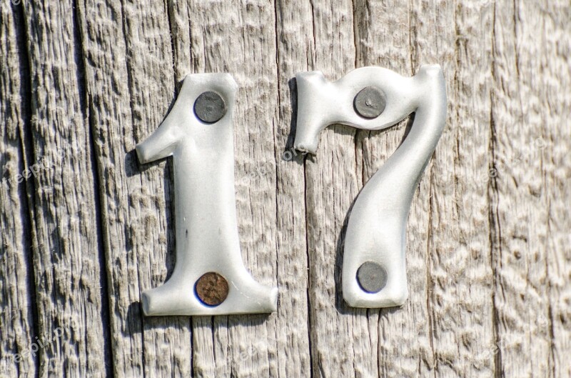 Numbers 17 Metal Numbers On Post Wooden Post Metal