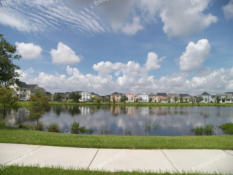 Neighborhood Water Homes House Residential