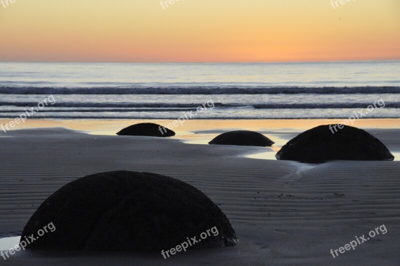 Moeraki Boulders Landscape Beach Ocean New