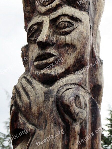 Ecuador Totem Man With Cut Ear Statue Faith