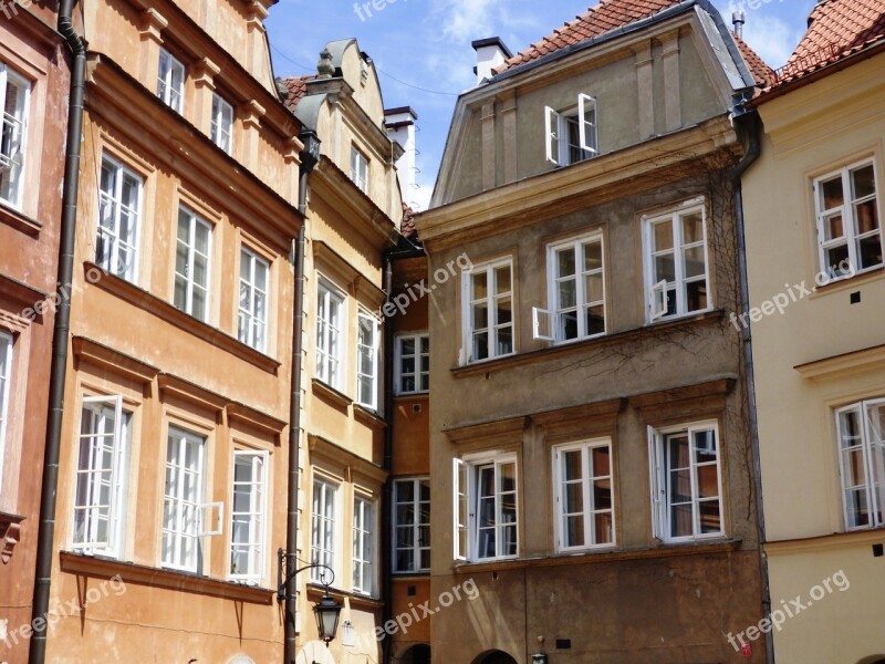 Kamienica Townhouses The Market The Window Shutters