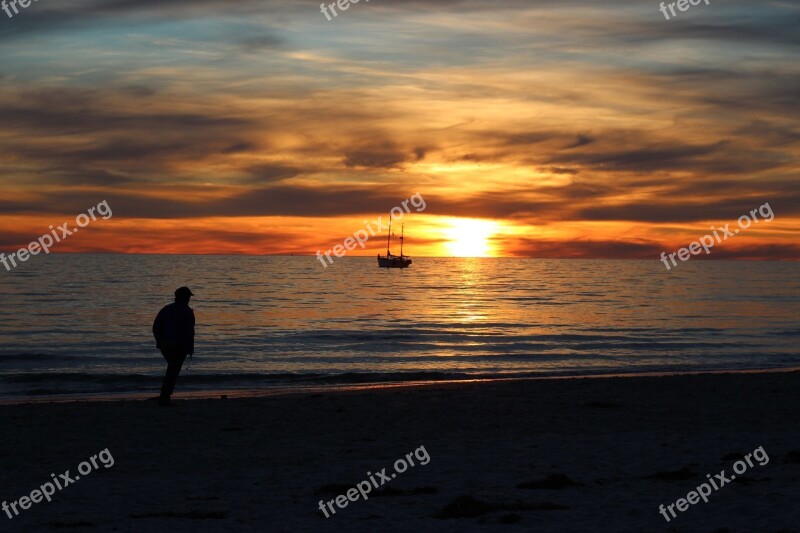 Sun Lying Sea Evening Sunset