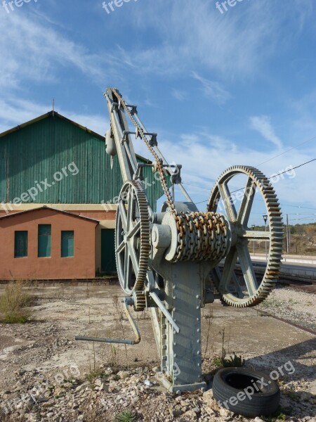 Crane Hangar Station Mechanism Gear