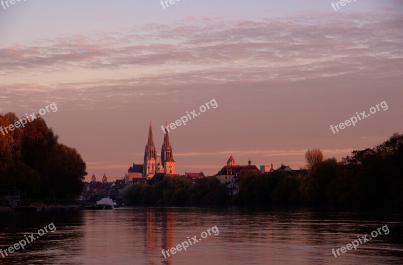 Regensburg Afterglow Evening Sky Water Danube